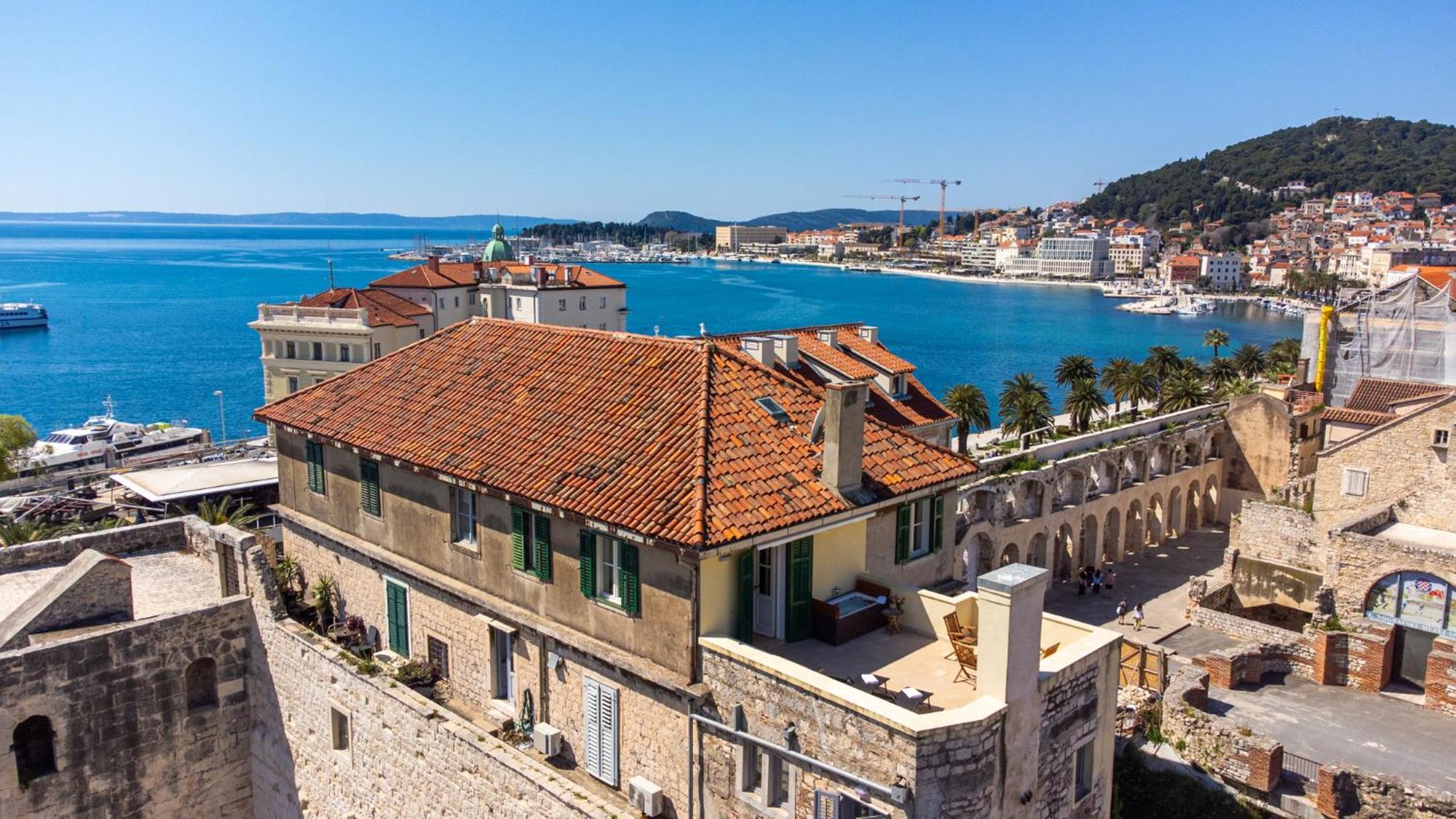 Terazza Grande In Diocletian Tower Leilighet Split Eksteriør bilde