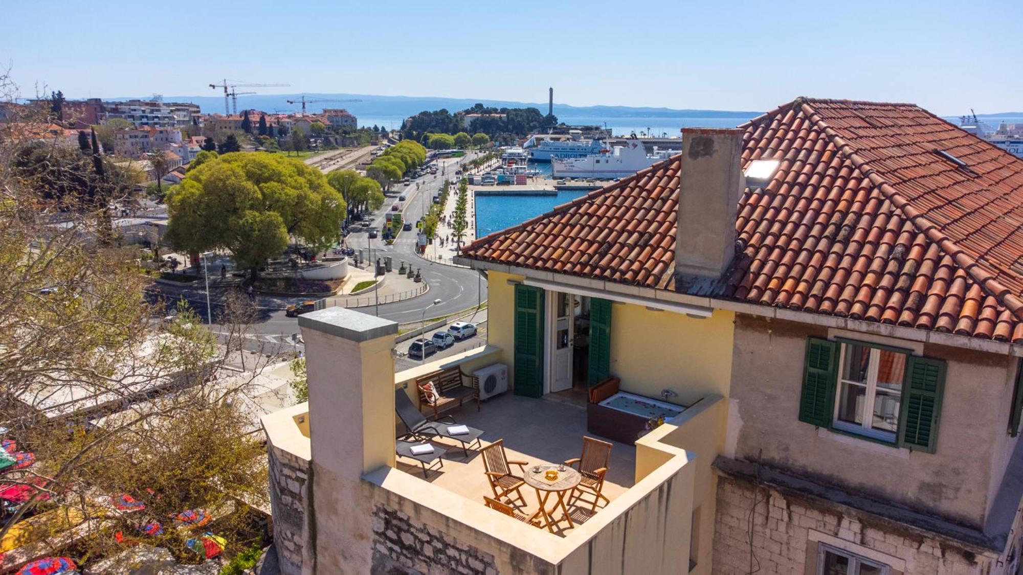 Terazza Grande In Diocletian Tower Leilighet Split Eksteriør bilde
