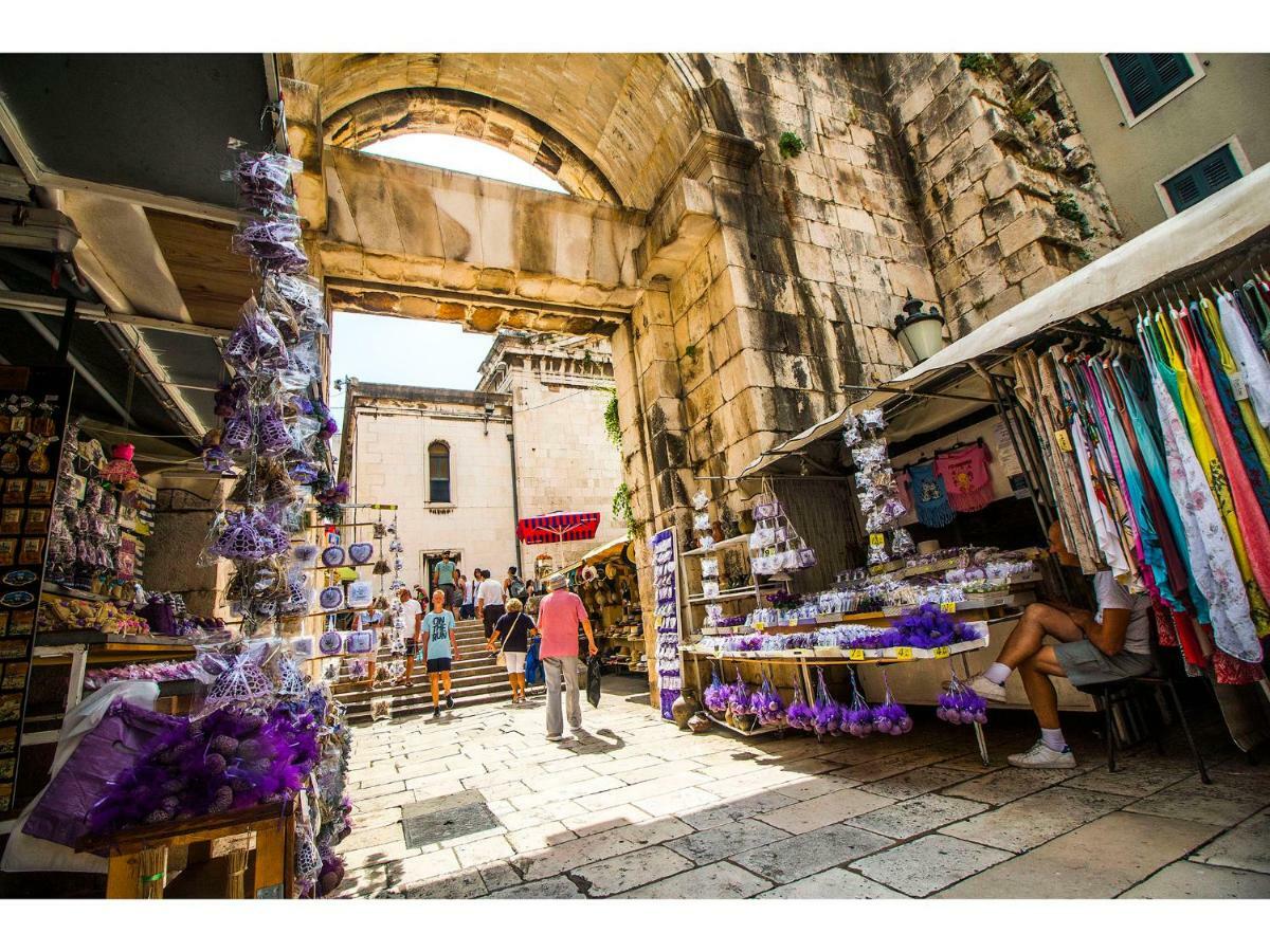 Terazza Grande In Diocletian Tower Leilighet Split Eksteriør bilde
